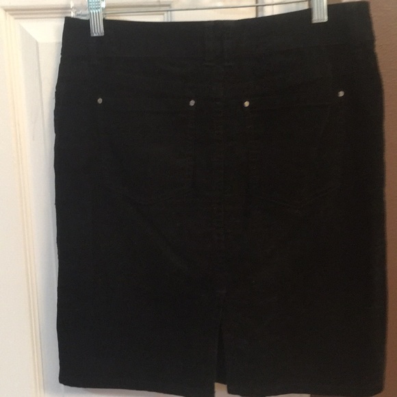 Black Corduroy Skirt - Picture 3 of 5